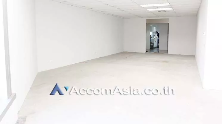  1  Office Space For Rent in Sathorn ,Bangkok BTS Chong Nonsi - BRT Sathorn at Empire Tower AA14666